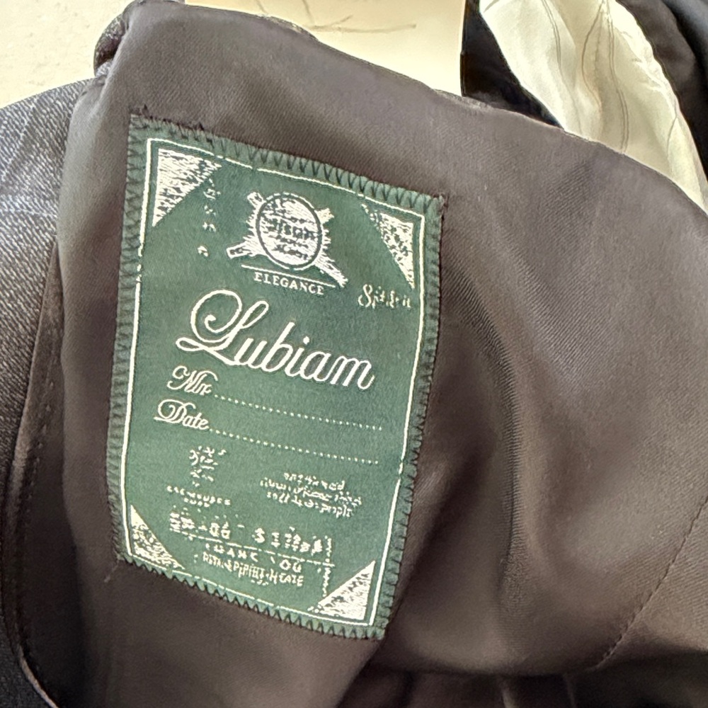 Lubiam Dark Gray Checkered Blazer - Picture 6 of 6